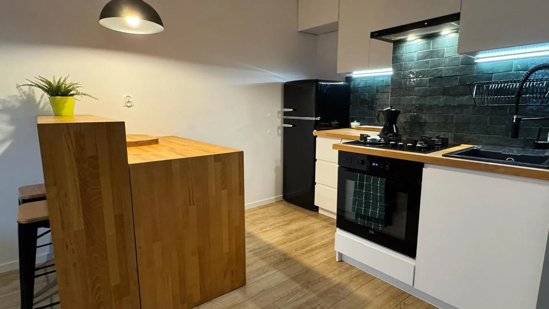 Nowolipie 16, City Center Apartment Warsaw Poland